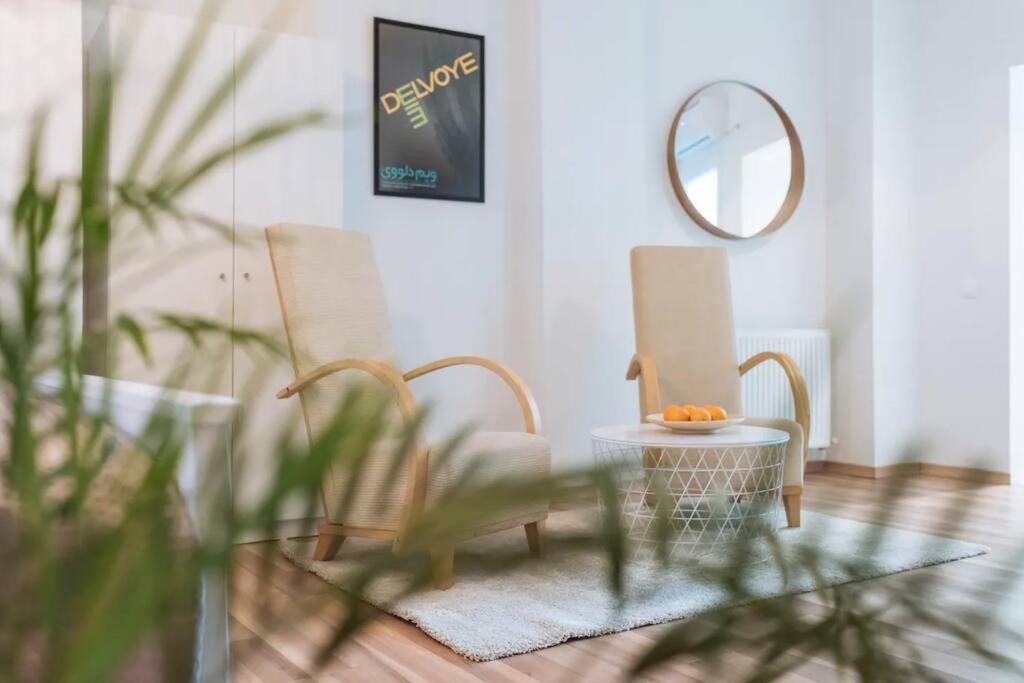 Studio Old Town Bukares Bagian luar foto